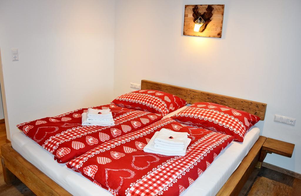 Tennladen Apartments Niederau Habitación foto